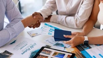 Complete UAE visa solutions under one roof Complete UAE visa solutions under one roof